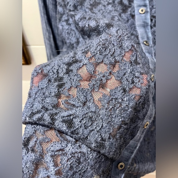 Lace & Chambray Button-Up Shirt – WILLIAM RAST Size M - Picture 7 of 9